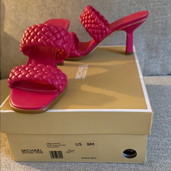Michael Kors Amelia Mule in Vibrant Red - Picture 1 of 14